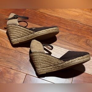 Viscata Satuna Canvas Espadrille 3 ½” Wedge in Brown Size 37